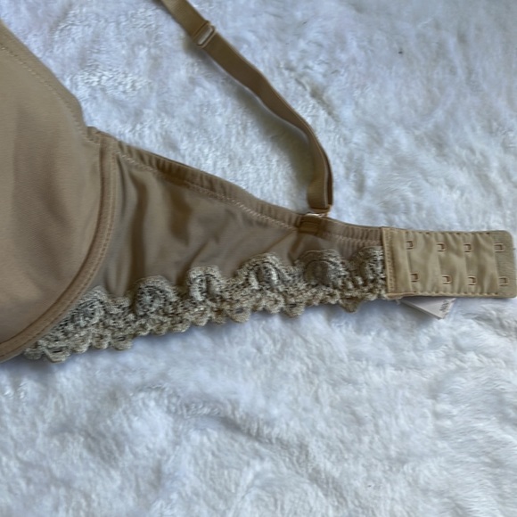 Natori Beige/Nude Lace Nursing Bra 36DD EUC - Picture 6 of 8